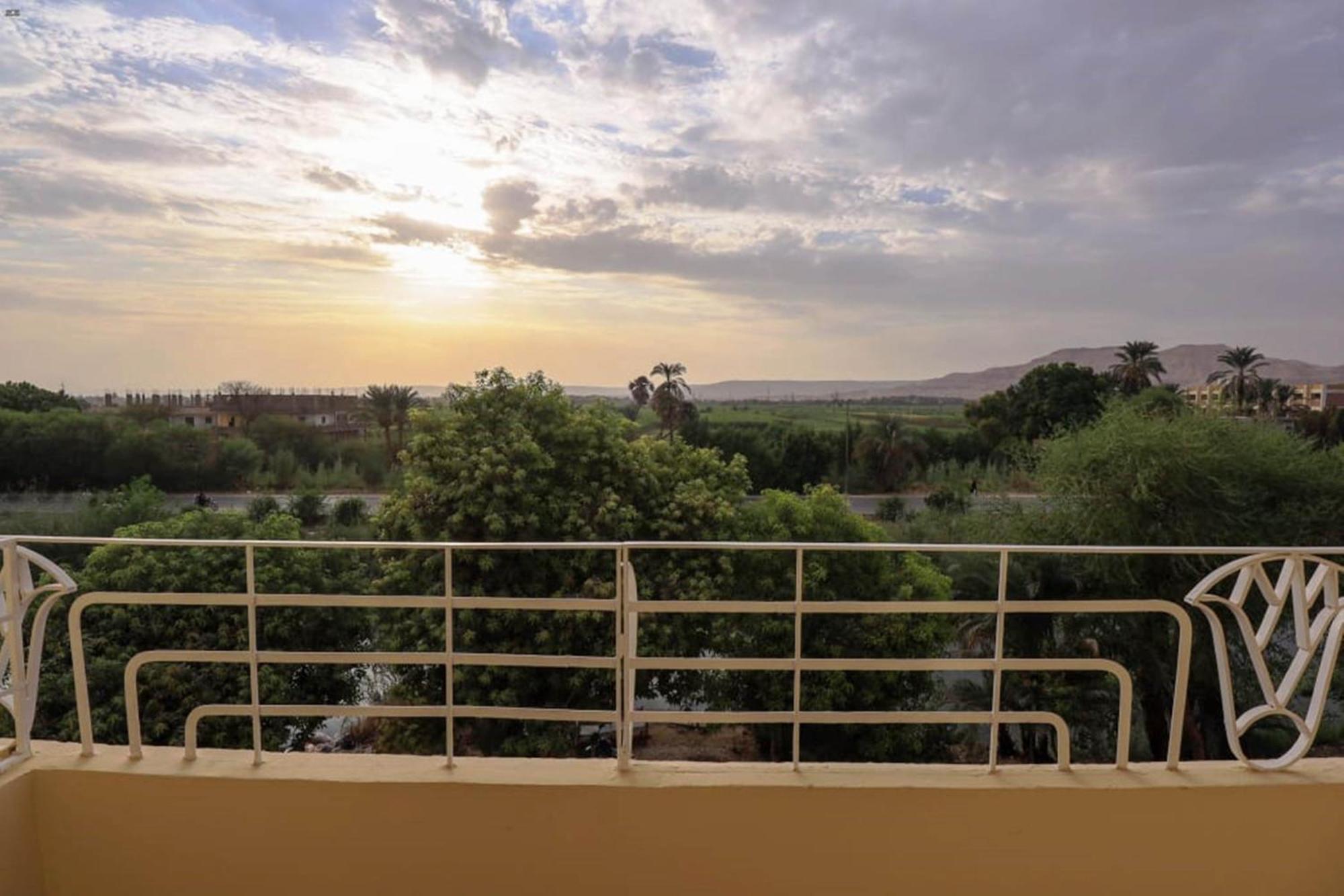 Luxor View Hostel Kültér fotó