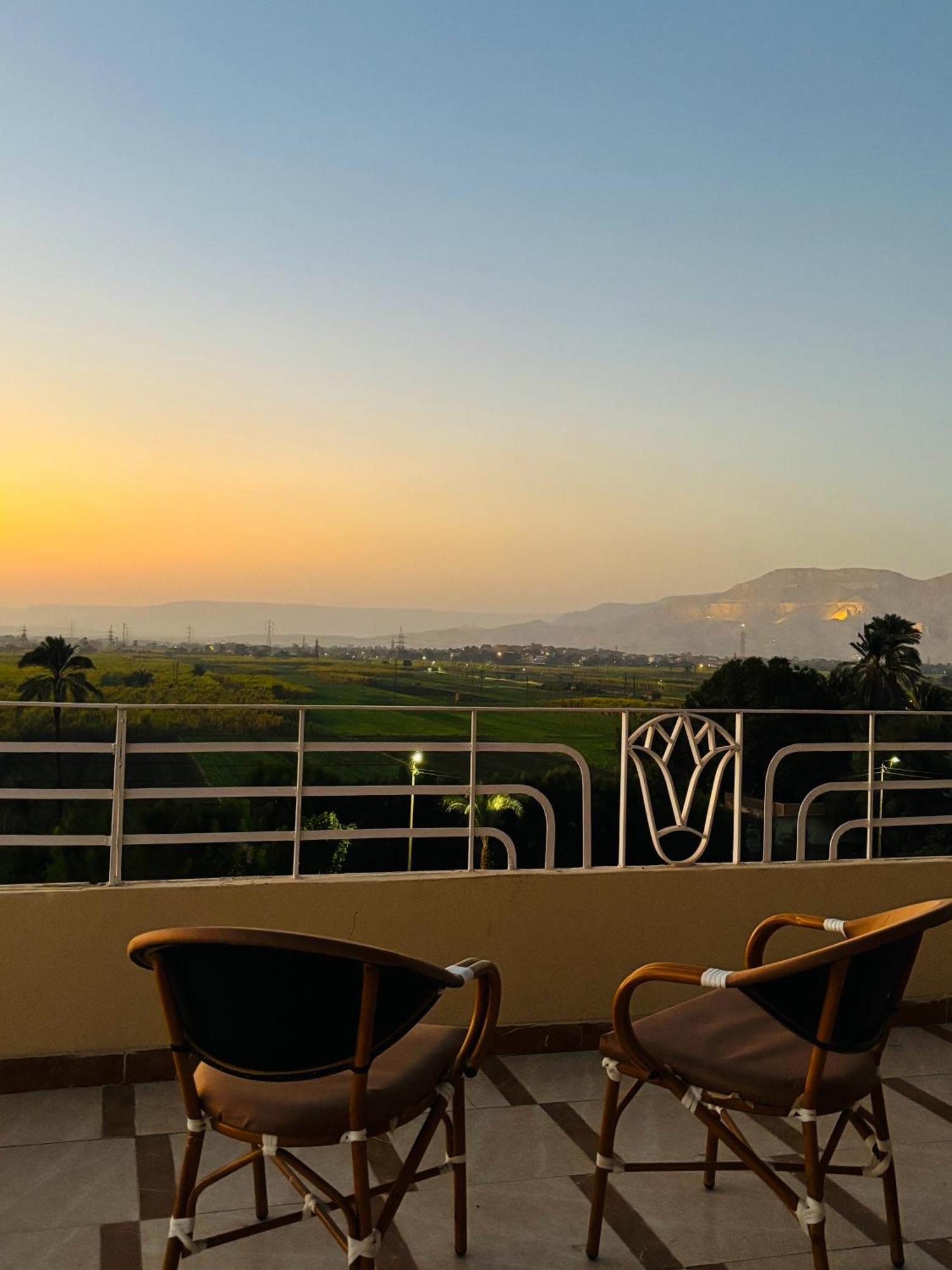 Luxor View Hostel Kültér fotó